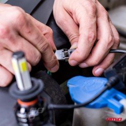 Amio – LED HB3 9005 COB 12/24V 38W 6500K 3800lm Σειρά COB για Ισχυρό Λευκό Φωτισμό & Καθαρή Ορατότητα – 2 Τεμ. (02846/AM)-Amio-02846/AM Amio – LED HB3 9005 COB 12/24V 38W 6500K 3800lm Σειρά COB για Ισχυρό Λευκό Φωτισμό & Καθαρή Ορατότητα – 2 Τεμ. (02846/AM)-Amio-02846/AM